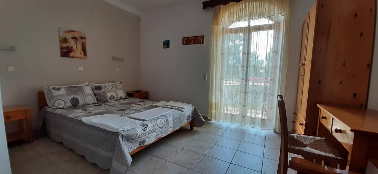 Traditional House Alepis In Areopolis Exterior foto